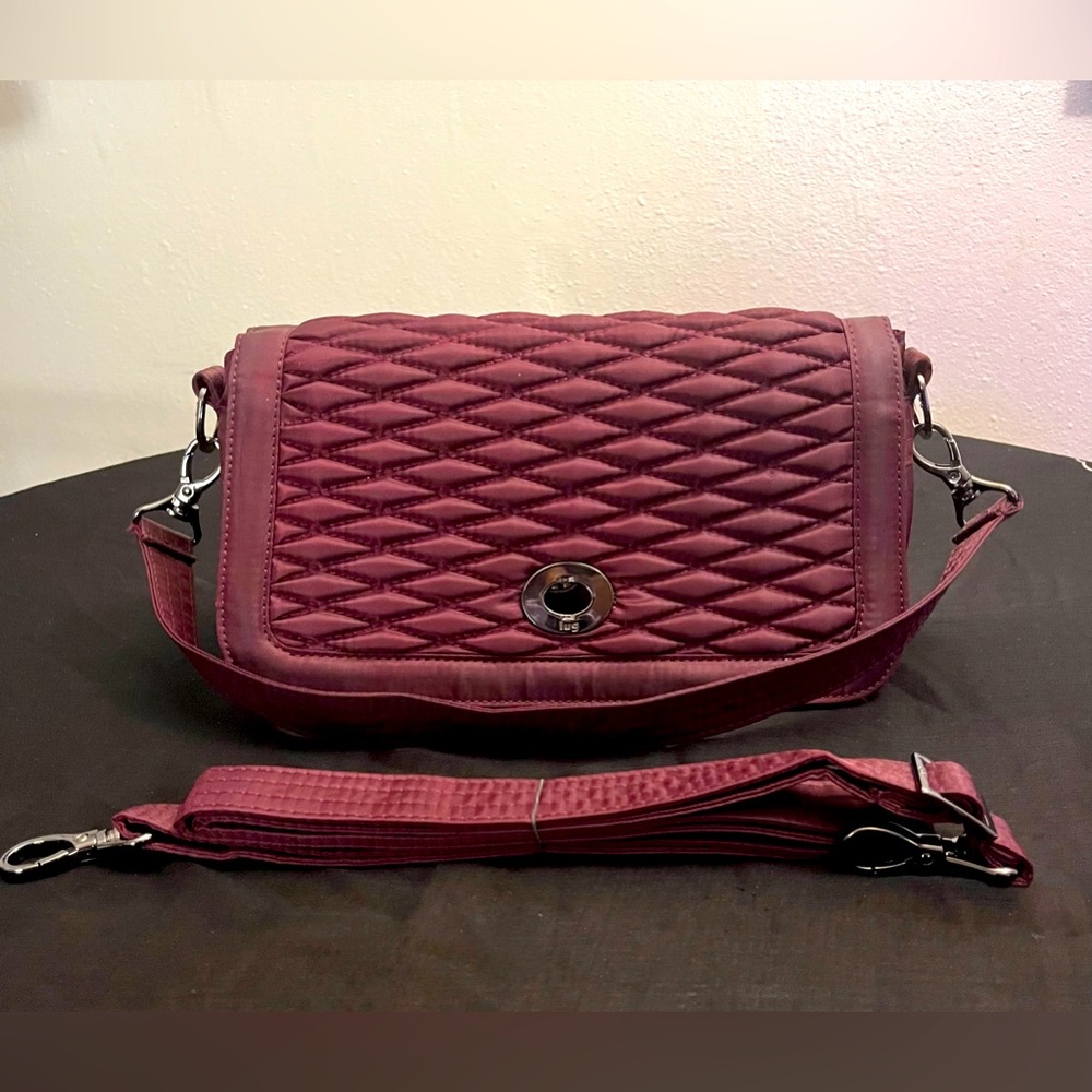 LUG: Maroon Crossbody purse.